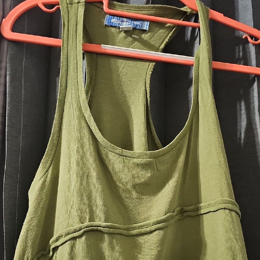 Urban Outfitters Green Crop Tank Top Relaxed Fit